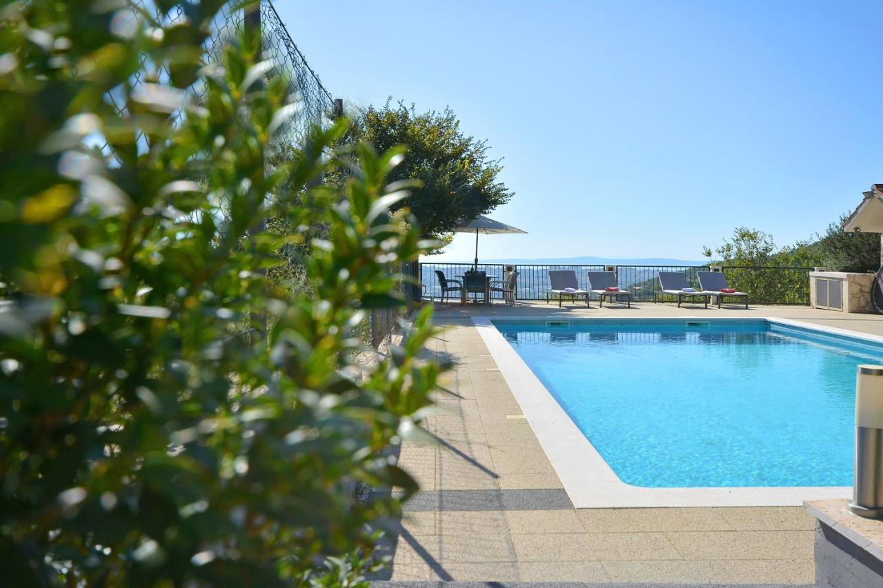 Villa Anteana With View And Pool Of 60M2 Solin Buitenkant foto